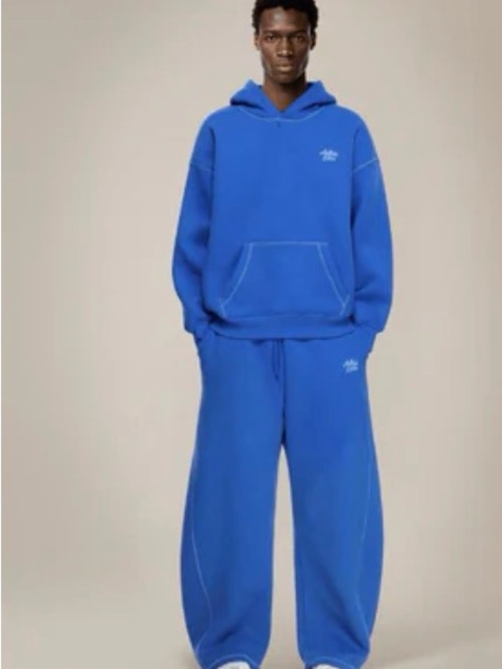 NWT Aelfric Eden Unisex Soufflé Baggy Hoodie Set- Medium